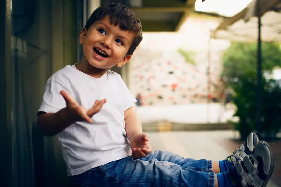 نحوه پاسخگویی به سوالات جنسی کودکان چگونه باید باشد ؟
