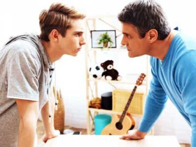 چگونه با نوجوان رفتار کنیم؟
